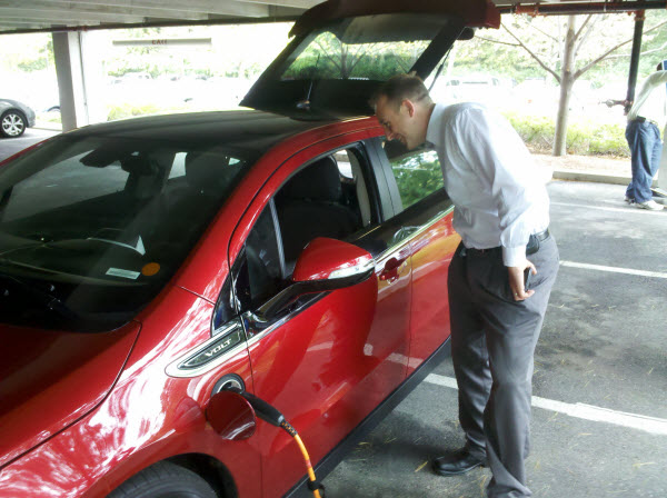 Seth looking in on the Chevy Volt