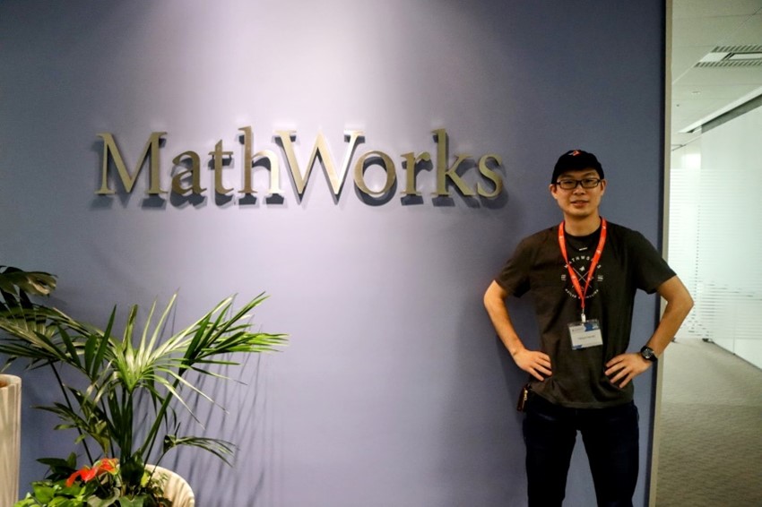 MATLAB EXPOの準備でMathWorks（東京オフィス）を訪れた際の記念写真